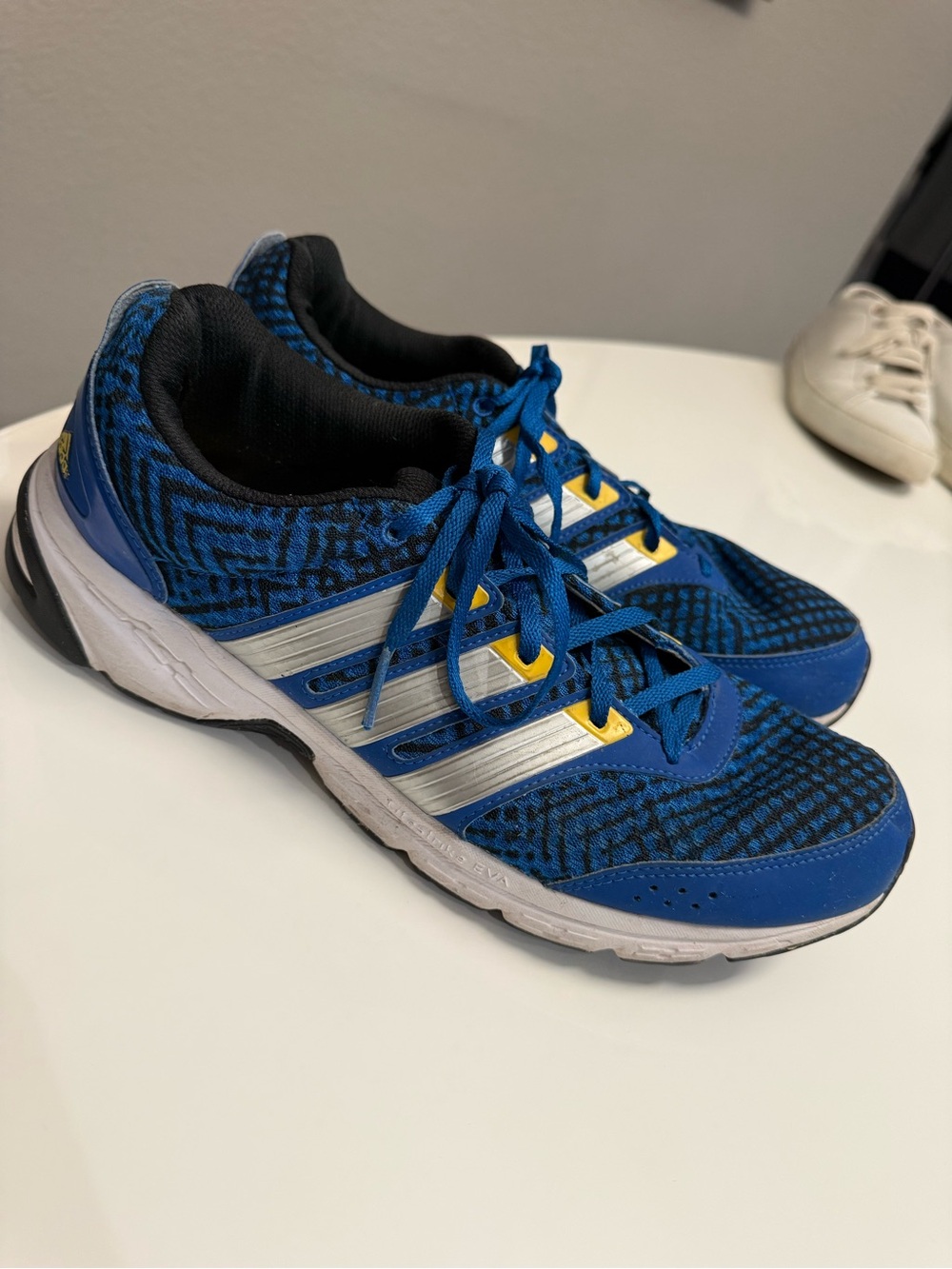 Men’s Blue Athletic Sneakers - Silver Stripes